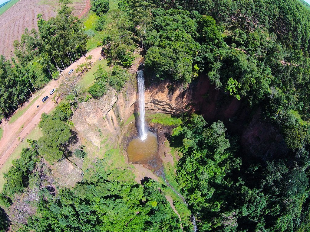 Cachoeira Saltão - Itapirina, São Paulo