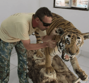 2021_08_30_Sistemas-biogeográficos_Taxidermia_Jean-Renato-Esteves-Neves_capa-min 2021_08_30_Sistemas-biogeográficos_Taxidermia_Jean-Renato-Esteves-Neves_capa-min